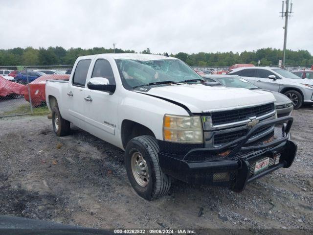  Salvage Chevrolet Silverado 2500