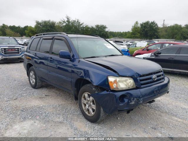  Salvage Toyota Highlander