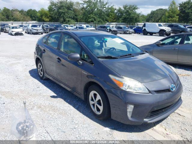  Salvage Toyota Prius