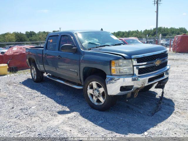  Salvage Chevrolet Silverado 2500