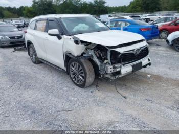  Salvage Toyota Highlander