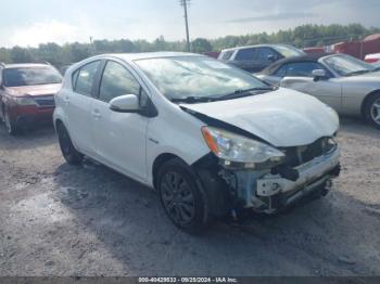  Salvage Toyota Prius c