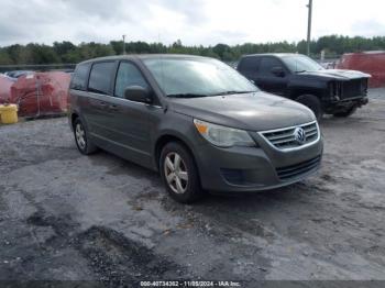  Salvage Volkswagen Routan