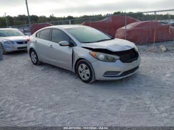  Salvage Kia Forte