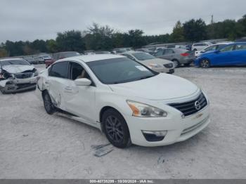  Salvage Nissan Altima