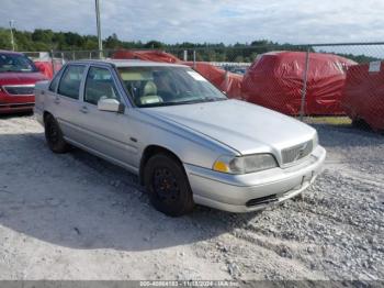  Salvage Volvo S70