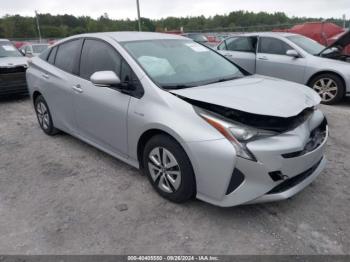  Salvage Toyota Prius