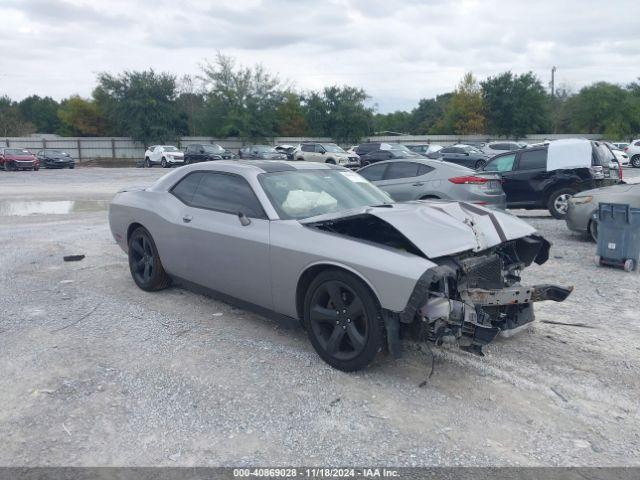  Salvage Dodge Challenger