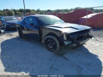  Salvage Dodge Challenger