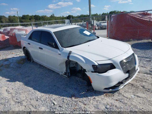  Salvage Chrysler 300