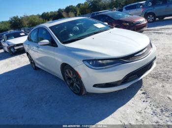  Salvage Chrysler 200