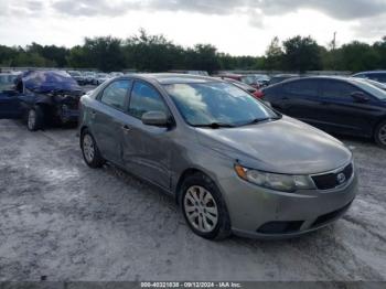  Salvage Kia Forte