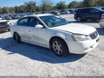  Salvage Nissan Altima