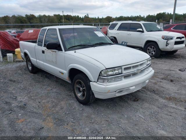  Salvage Chevrolet S-10