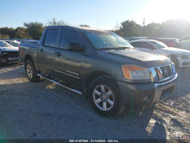  Salvage Nissan Titan