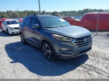  Salvage Hyundai TUCSON