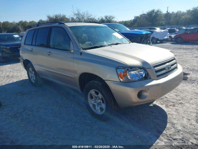  Salvage Toyota Highlander