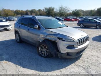  Salvage Jeep Cherokee