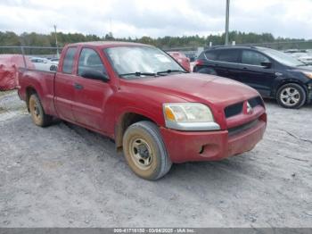  Salvage Mitsubishi Raider