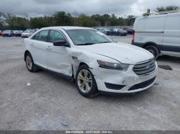  Salvage Ford Taurus