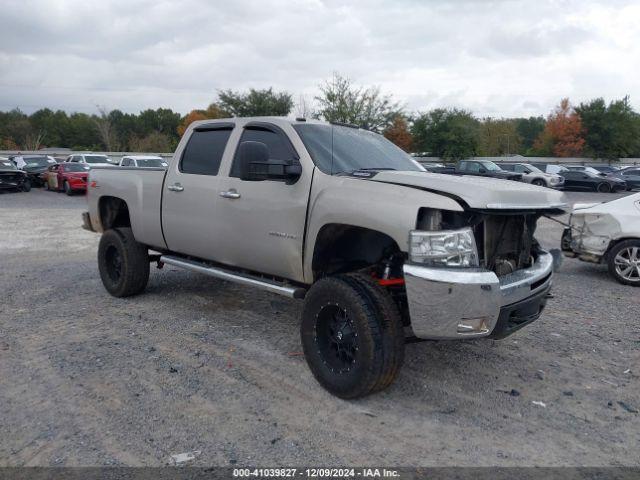  Salvage Chevrolet Silverado 2500