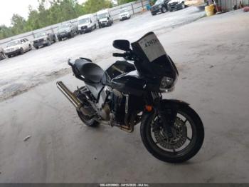  Salvage Kawasaki Zr750