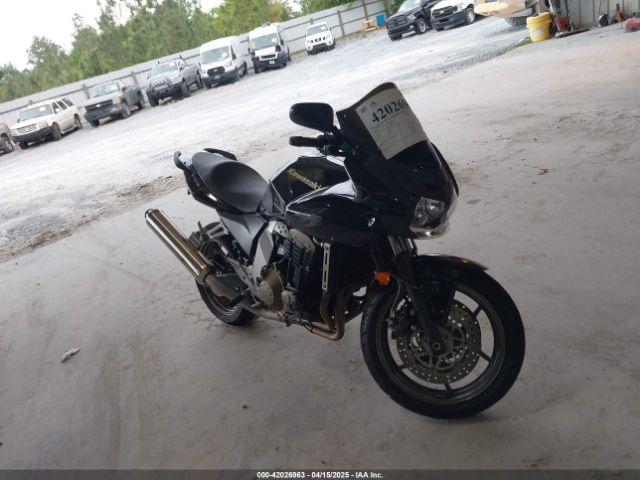  Salvage Kawasaki Zr750