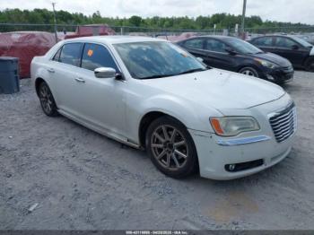  Salvage Chrysler 300