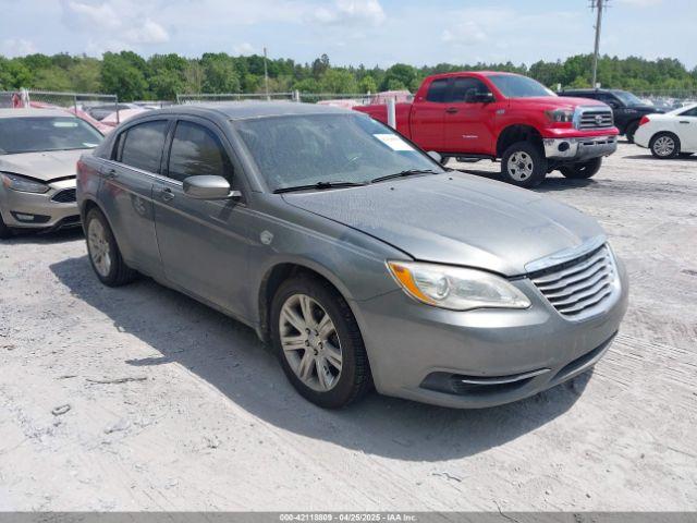  Salvage Chrysler 200
