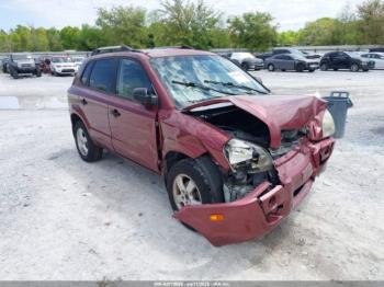  Salvage Hyundai TUCSON