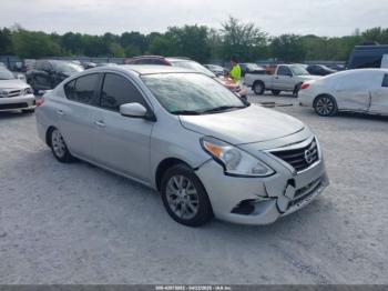 Salvage Nissan Versa