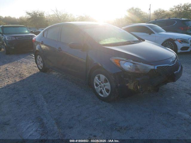  Salvage Kia Forte