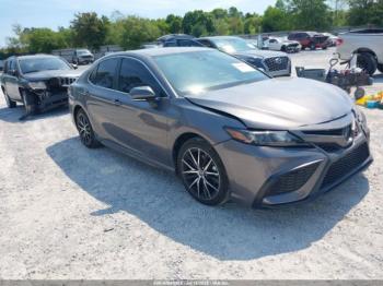  Salvage Toyota Camry