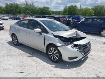  Salvage Nissan Versa