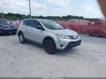 Salvage Toyota RAV4