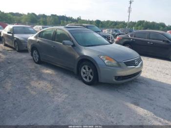  Salvage Nissan Altima