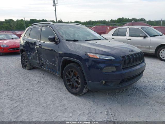  Salvage Jeep Cherokee