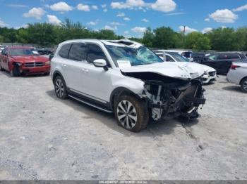  Salvage Kia Telluride