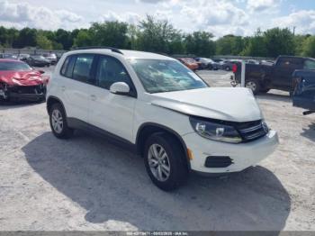  Salvage Volkswagen Tiguan