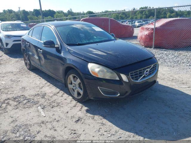  Salvage Volvo S60