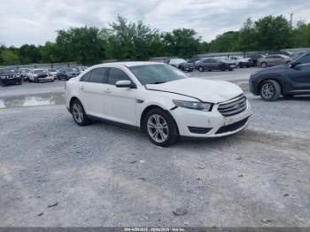  Salvage Ford Taurus
