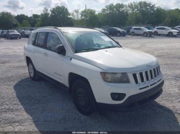  Salvage Jeep Compass