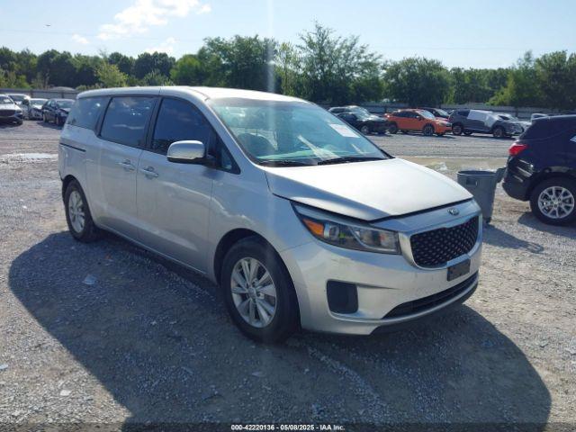  Salvage Kia Sedona
