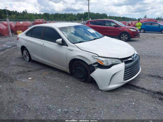  Salvage Toyota Camry