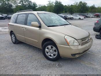  Salvage Kia Sedona