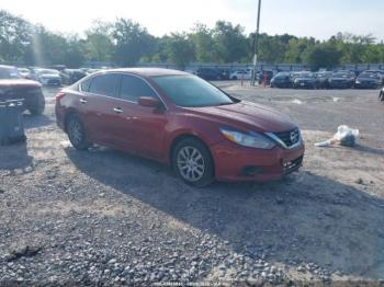  Salvage Nissan Altima