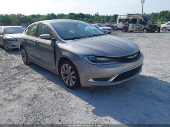  Salvage Chrysler 200