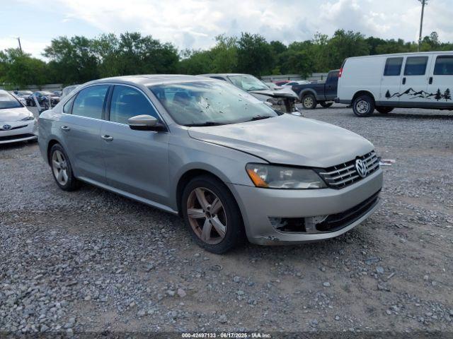  Salvage Volkswagen Passat