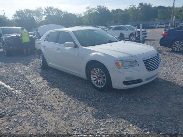  Salvage Chrysler 300