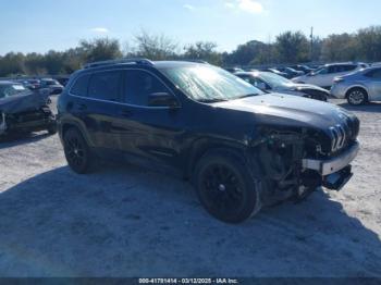  Salvage Jeep Cherokee